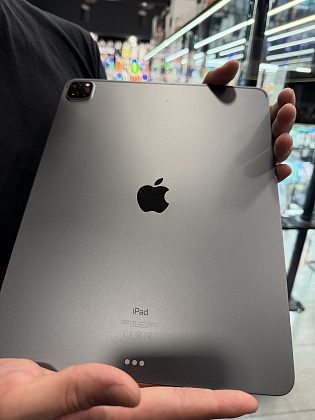 Apple iPad Pro 12.9 256Gb Space Gray (4-го поколения)